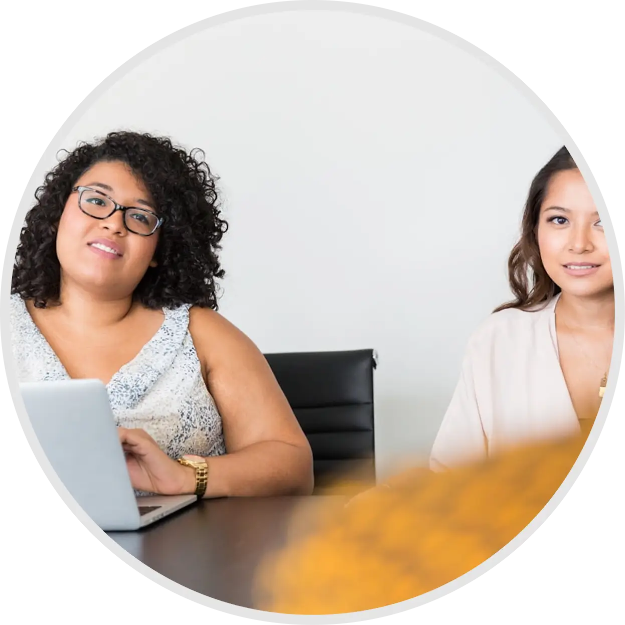 外国人採用から定着まで、御社の負担を最小限に